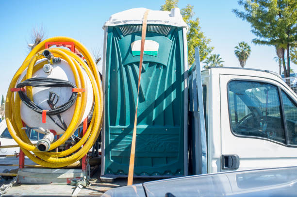 Best Sanitation services for porta potties  in Clinton, IA