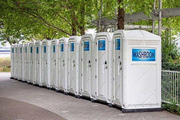 Best Porta potty rental for parties  in Clinton, IA